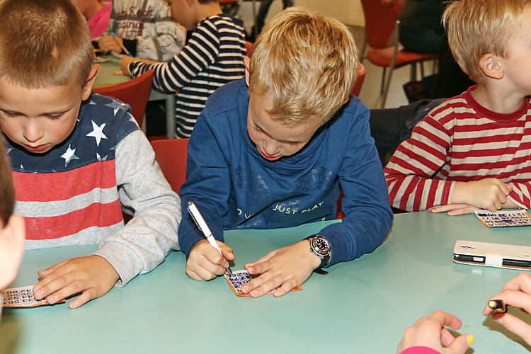 KinderBingo 9-11-'16, foto 21